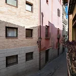Downtown Chillout Housing Cathedral Alcazar Views Feriehus