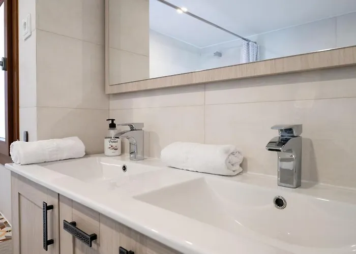 Feriehus Downtown Chillout Housing Cathedral Alcazar Views *