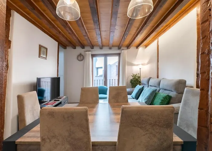 Feriehus Downtown Chillout Housing Cathedral Alcazar Views