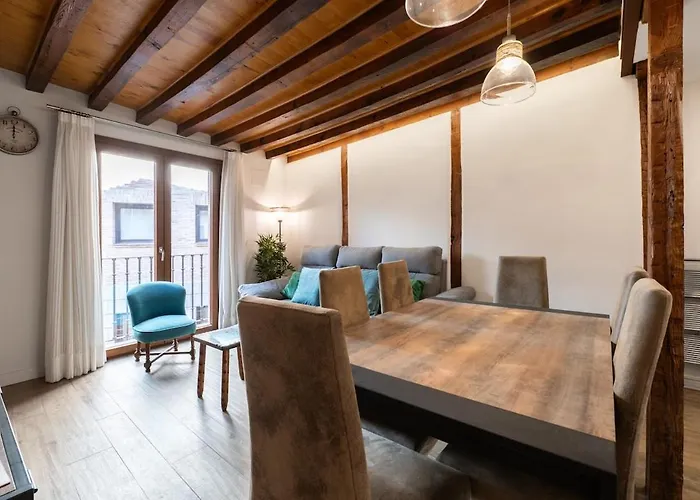 Downtown Chillout Housing Cathedral Alcazar Views Feriehus