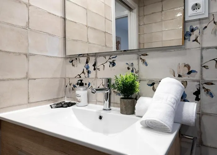 Downtown Chillout Housing Cathedral Alcazar Views